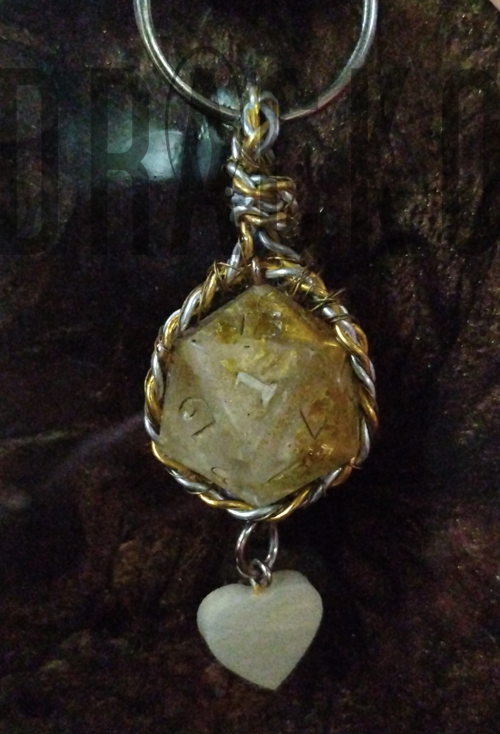 D20 Gold on Gold Keychain + Peal Heart Charm
